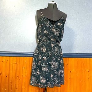 🔥3 for $15 Sale- NWT- Maurices spaghetti strapped dress